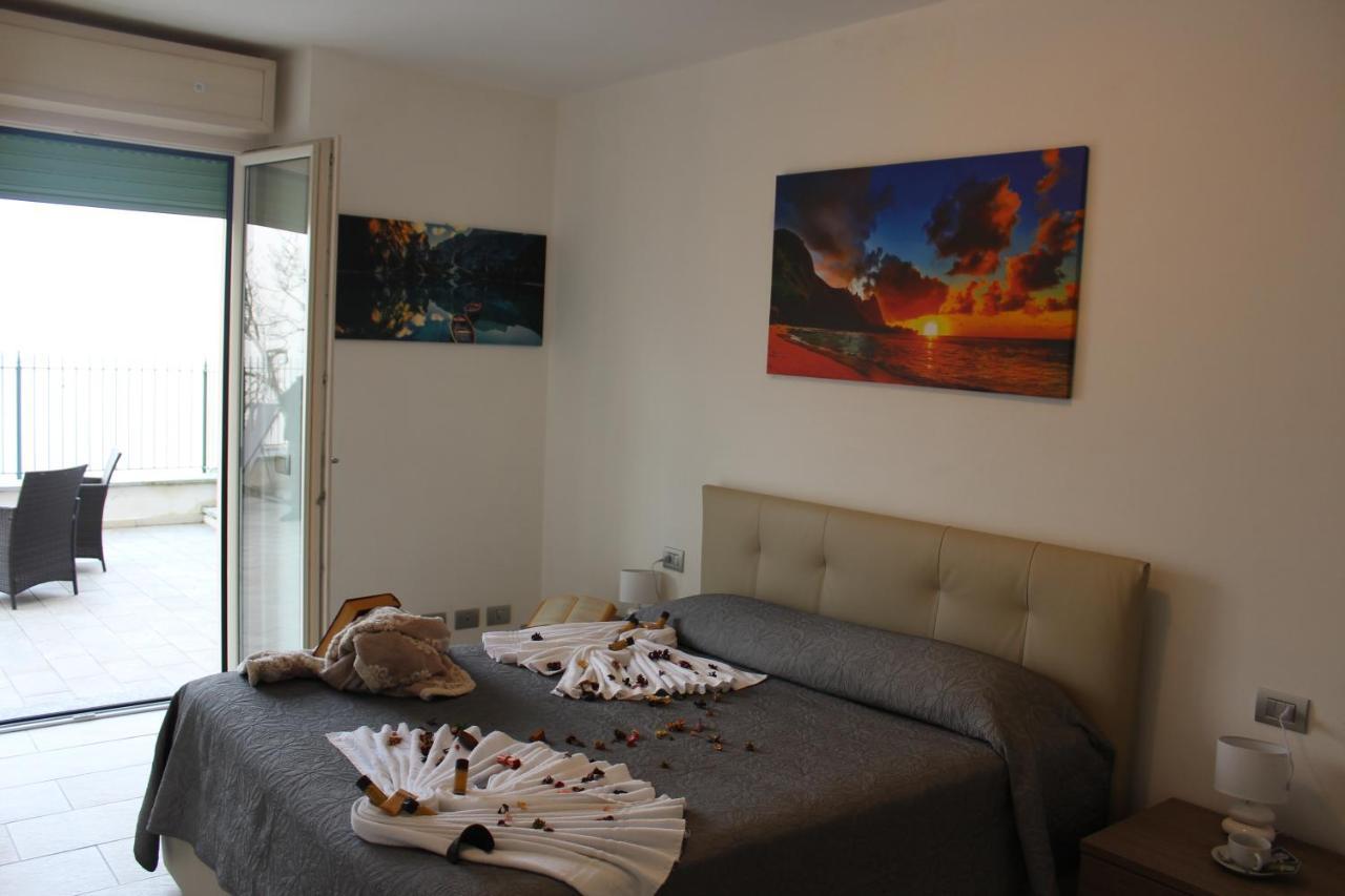 Romantic Dream On The Lake Appartement Lezzeno Buitenkant foto